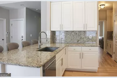 996 Pitts Road #D, Sandy Springs, GA 30350 - Photo 9