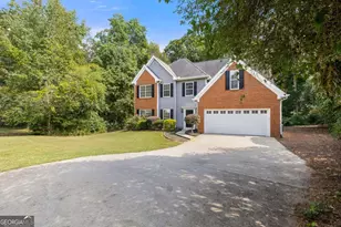 5705 Cannonero Dr, Alpharetta, GA 30005 - Photo 3