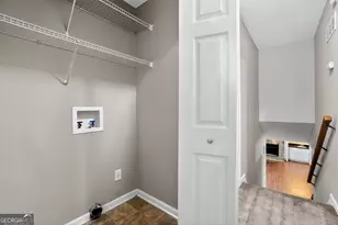 5208 Mainstreet Park Dr, Stone Mountain, GA 30088 - Photo 25