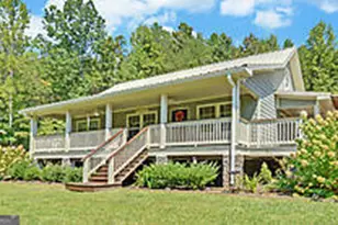 114 Aaron Dr, Toccoa, GA 30577 - Photo 3