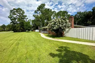 2026 Ellis Ln, Blackshear, GA 31516 - Photo 9