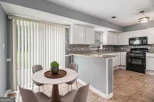 195 N Bend Trail, Jonesboro, GA 30238 - Photo 7