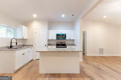 6532 Voyles Drive, Riverdale, GA 30274 - Photo 5