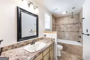 77 Oliver Dr, Warner Robins, GA 31088 - Photo 17