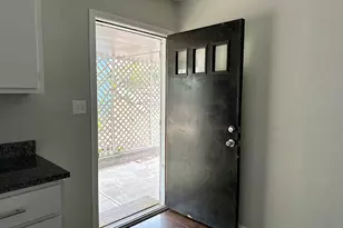 170 Royal Ct, Athens, GA 30601 - Photo 11