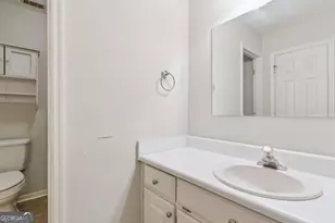 105 Adams Ct, Brunswick, GA 31525 - Photo 13