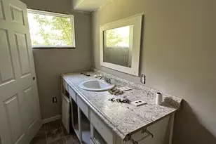 4077 St Charles Pl, Macon, GA 31206 - Photo 13