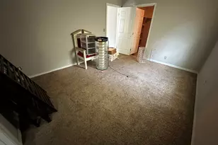 4077 St Charles Pl, Macon, GA 31206 - Photo 11