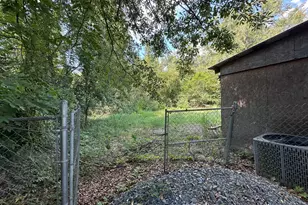 4077 St Charles Pl, Macon, GA 31206 - Photo 3