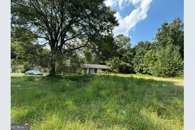 4077 Saint Charles Place, Macon, GA 31206 - Photo 21