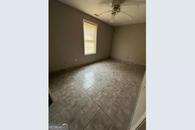 4077 Saint Charles Place, Macon, GA 31206 - Photo 15