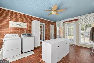 333 W Main St, Forsyth, GA 31029 - Photo 47