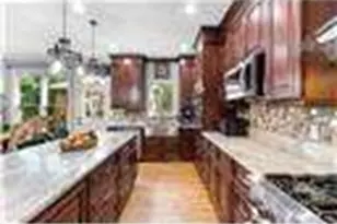 8465 Bethel Ridge Ct, Gainesville, GA 30506 - Photo 17