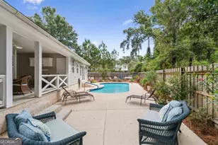 311 Dunbarton Dr, Saint Simons, GA 31522 - Photo 3