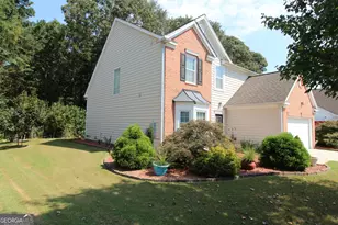 2402 Bancroft Way, Buford, GA 30519 - Photo 3