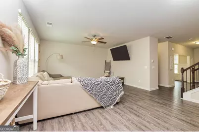 1156 Burgundy Drive, Griffin, GA 30223 - Photo 9