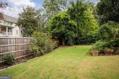 557 E Wesley Road NE, Atlanta, GA 30305 - Photo 27