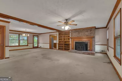 195 Mapledale Trail, Sharpsburg, GA 30277 - Photo 9