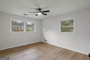 2995 Katherine Valley Rd, Decatur, GA 30032 - Photo 31