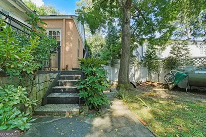 3061 Peachtree Drive NE, Atlanta, GA 30305 - Photo 27