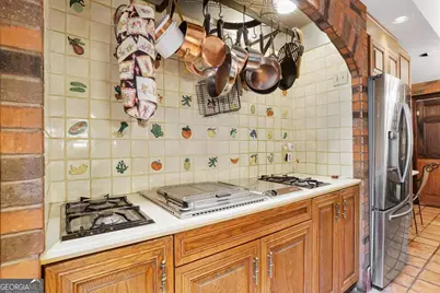 3061 Peachtree Drive NE, Atlanta, GA 30305 - Photo 15