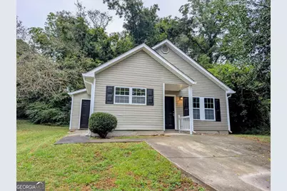 82 Crystal Brook, Griffin, GA 30223 - Photo 1