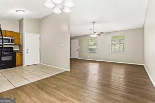 1152 Holly Hills Dr SW, Lilburn, GA 30047 - Photo 5