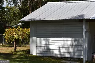 250 S Lewis St, Metter, GA 30439 - Photo 39