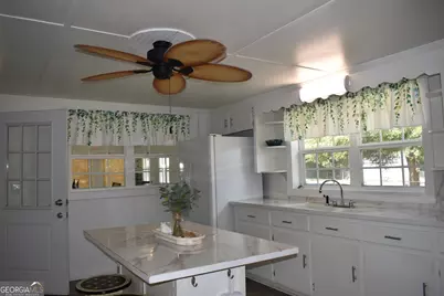 250 S Lewis Street, Metter, GA 30439 - Photo 15