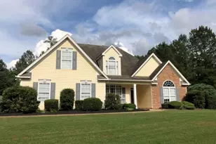 180 Brechin Dr, Senoia, GA 30276 - Photo 1