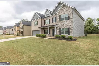 407 Doraville Court, Warner Robins, GA 31088 - Photo 3