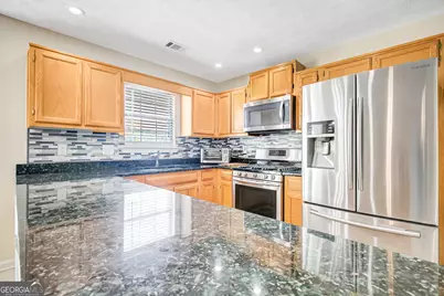 12350 Riviera Drive, Fayetteville, GA 30215 - Photo 17