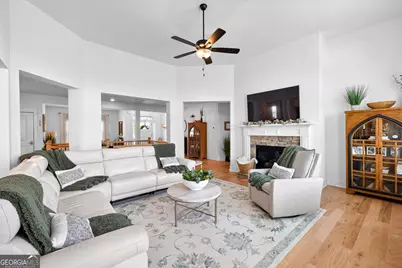 73 Oakhurst Trail, Sharpsburg, GA 30277 - Photo 19