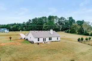 360 Wolfskin Rd, Arnoldsville, GA 30619 - Photo 33