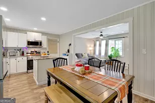 15 Chestnut Dr, Newnan, GA 30263 - Photo 9