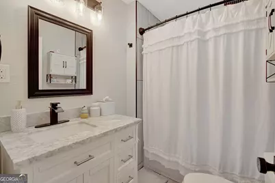 15 Chestnut Drive, Newnan, GA 30263 - Photo 11