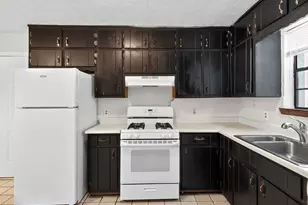 3140 Glen Hollow Dr, Rex, GA 30273 - Photo 11