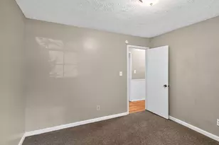 3140 Glen Hollow Dr, Rex, GA 30273 - Photo 19