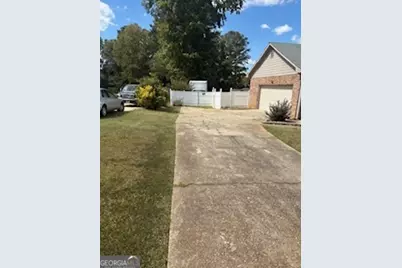 545 Southmoor Circle, Stockbridge, GA 30281 - Photo 3