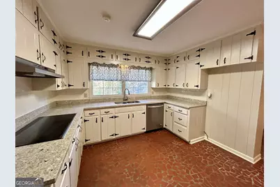 225 Alabama Drive, Tifton, GA 31794 - Photo 13