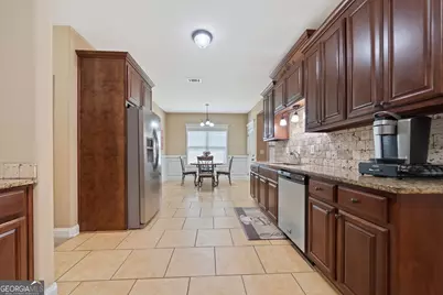 405 Stonecrest Court, Macon, GA 31216 - Photo 17