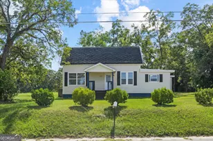 375 Baggs Ave SE, Pelham, GA 31779 - Photo 1