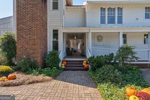 1051 Meadow Ln, Madison, GA 30650 - Photo 7