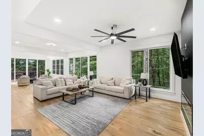 1153 Dawn View Lane, Atlanta, GA 30327 - Photo 25