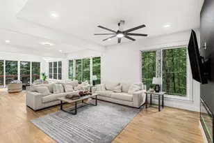 1153 Dawn View Ln, Atlanta, GA 30327 - Photo 25