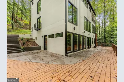1153 Dawn View Lane, Atlanta, GA 30327 - Photo 9