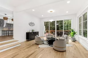 1153 Dawn View Ln, Atlanta, GA 30327 - Photo 31