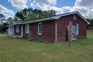 246 Nelson Ave, Lyons, GA 30436 - Photo 1