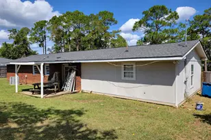 246 Nelson Ave, Lyons, GA 30436 - Photo 5