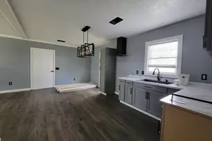 246 Nelson Ave, Lyons, GA 30436 - Photo 11